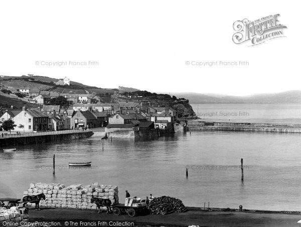 Photo of Watchet, The Harbour 1927