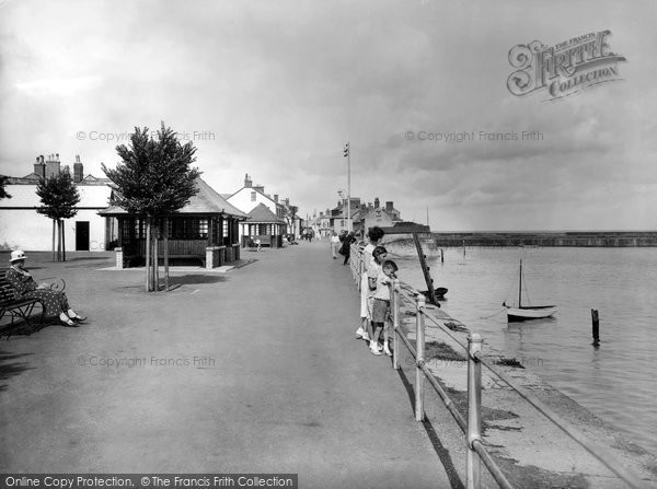 Photo of Watchet, The Harbour 1935