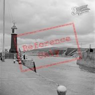 The Harbour Entrance 1952, Watchet