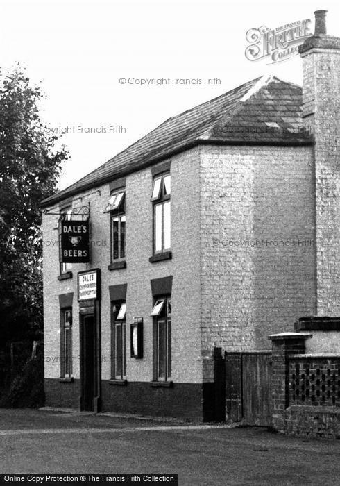 Photo of Waterbeach, The Brewery Tap, Denny End Road c.1955