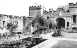 Castle c.1965, Watermouth