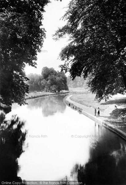 Photo of Watford, Cassiobury Park, The Canal 1921