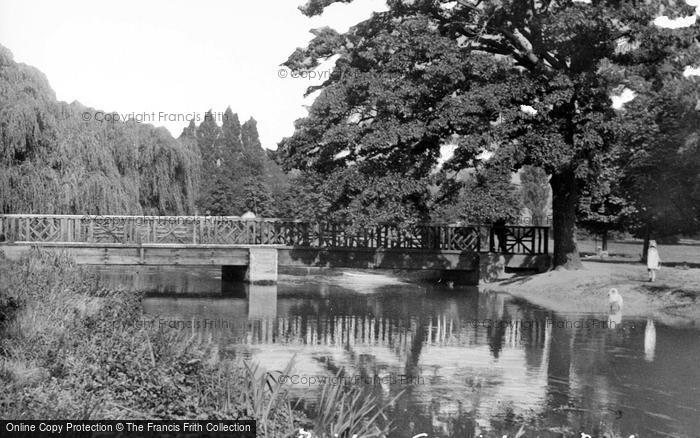 Photo of Watford, Cassiobury Park, The Wooden Bridge c.1955