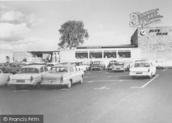 The Blue Boar Restaurant, M1 Motorway c.1965, Watford