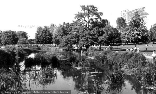 Photo of Watford, the Canal, Cassiobury Park c1960