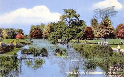 The Canal, Cassiobury Park c.1960, Watford