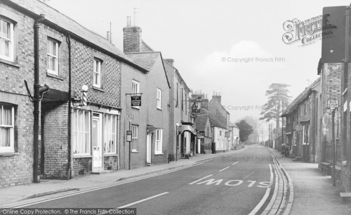 Photo of Watlington, Shireburn Street c.1960