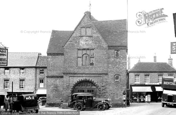 Photo of Watlington, Town Hall c.1955