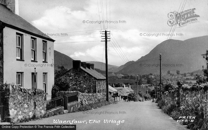 Photo of Waunfawr, The Village c.1955