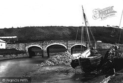 Halfpenny Bridge c.1955, Weare Giffard