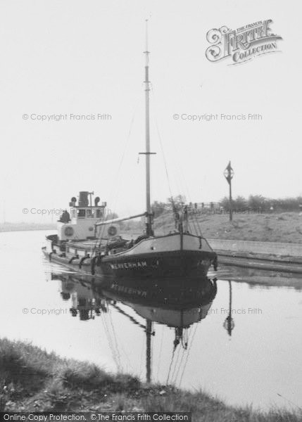 Photo of Weaverham, Ship On The Canal c.1960