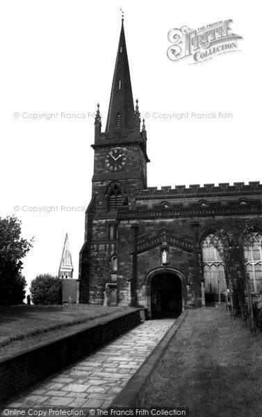 Photo of Wednesbury, St Bartholomew's Church c.1965