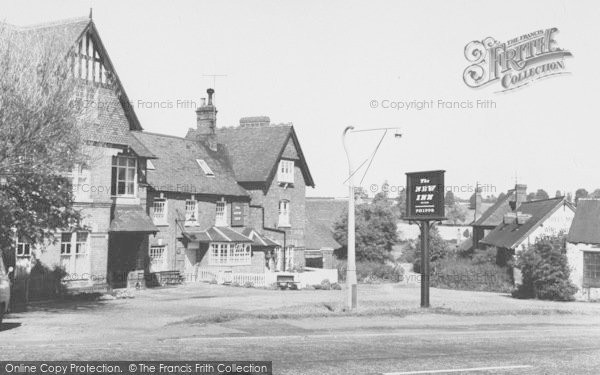 Photo of Weedon Bec, The New Inn c.1965