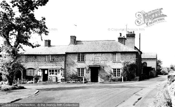 Photo of Welford On Avon, The Bell Inn c.1960
