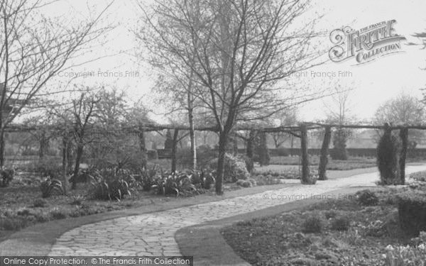 Photo of Welling, Old English Garden, Danson Park c.1955