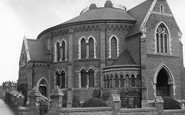 Wellingborough, Congregational Church c1955