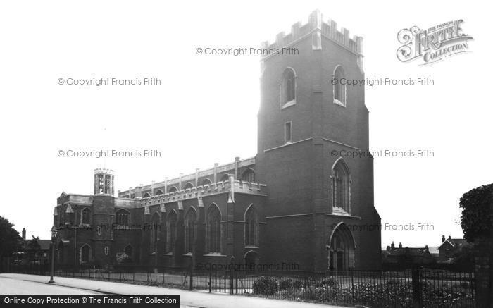 Photo of Wellingborough, St Mary's Church c.1955