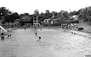 Wellingborough, Wilby Swimming Pool c1950