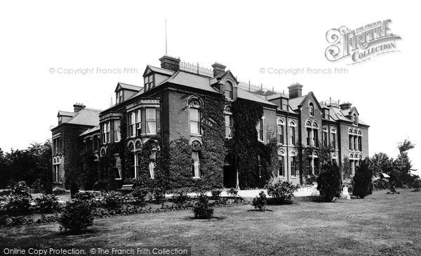 Photo of Wellington, College 1898