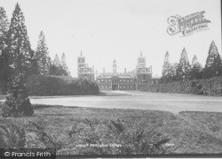 1908, Wellington College
