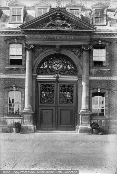 Photo of Wellington College, Entrance 1908