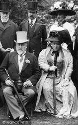 King Edward Vii And Queen Alexandra 1909, Wellington College