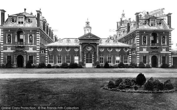 Photo of Wellington College, South 1906