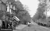 Station Road 1908, Wellington College