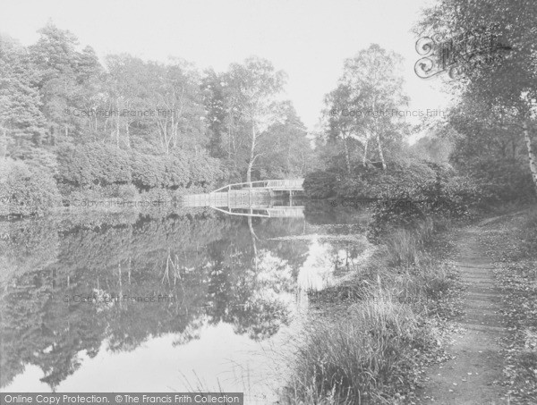 Photo of Wellington College, The Lake 1931