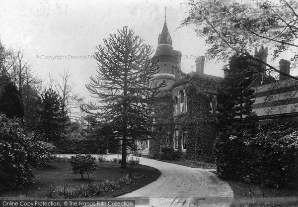Photo of Wellington College, The Towers 1908