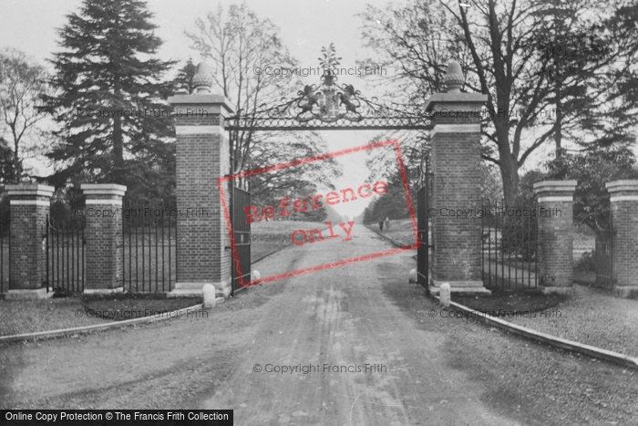 Photo of Wellington College, The West Gate 1928