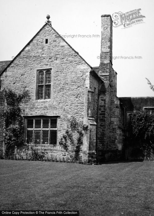 Photo of Wellington, Cothay Manor 1950