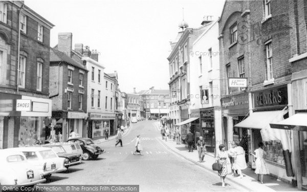 Photo of Wellington, The Square c.1965