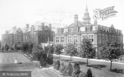 The Wrekin College 1903, Wellington