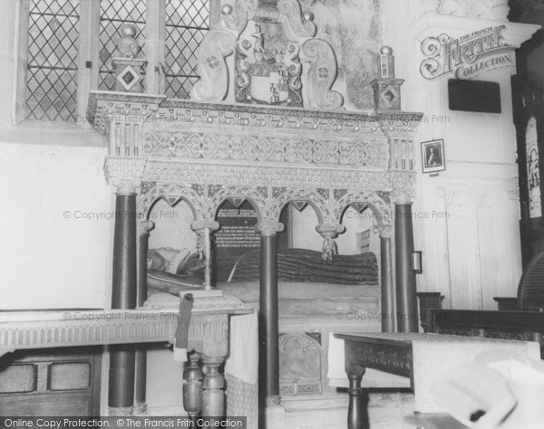 Photo of Wellow, St Julian's Church, Hungerford Chapel, The Popham Tomb c.1965