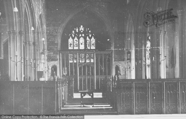 Photo of Wellow, St Julian's Church Interior c.1955