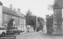 The Fox And Badger Inn c.1965, Wellow