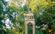 Wells, Beech Barrow, Romulus and Remus Monument 2004