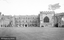 Bishop's Palace 1961, Wells