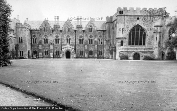 Photo of Wells, Bishop's Palace c.1950