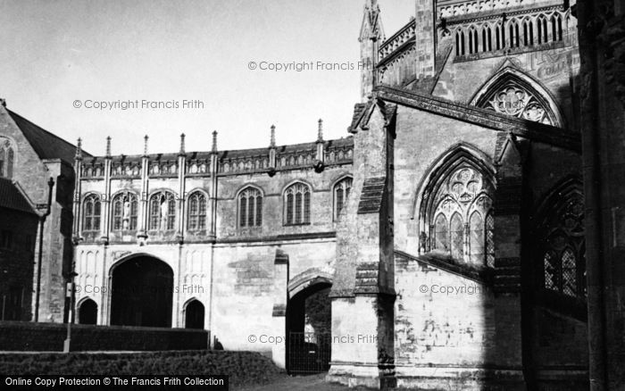 Photo of Wells, Cathedral 1951