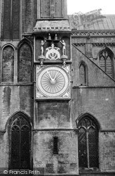 Cathedral Clock 1959, Wells