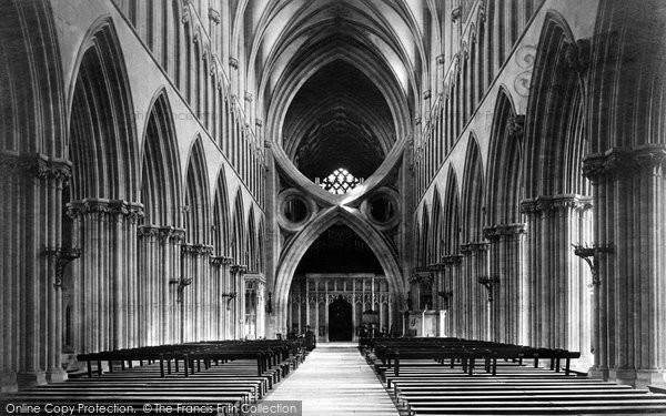 Photo of Wells, Cathedral Nave East 1890