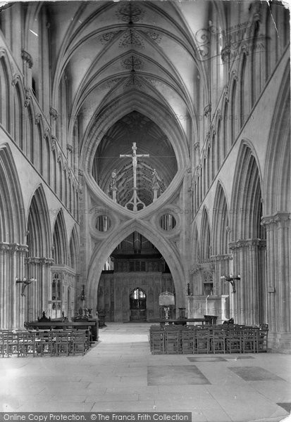 Photo of Wells, Cathedral, Nave East 1923