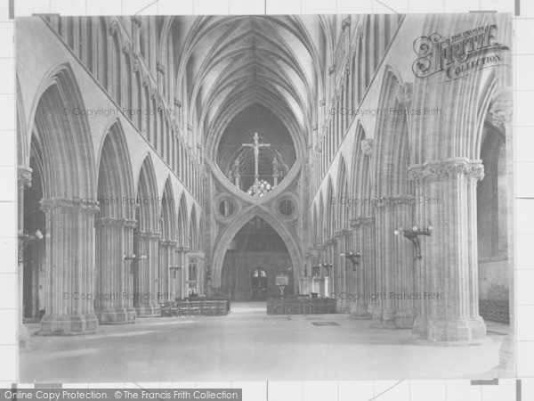 Photo of Wells, Cathedral, Nave East 1923