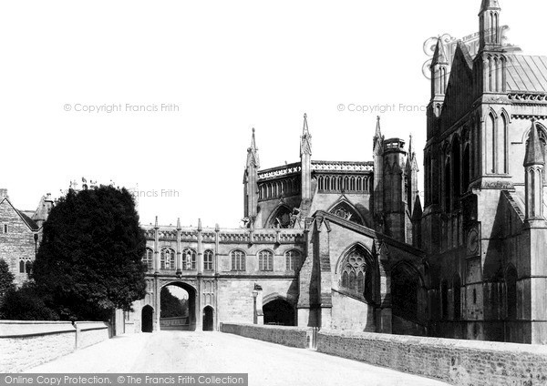Photo of Wells, Cathedral, The Chain Gate c.1900