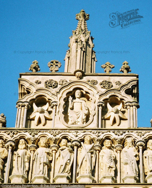 Photo of Wells, Cathedral, West Front, Christ In Glory 2004