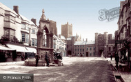 Market Place 1890, Wells