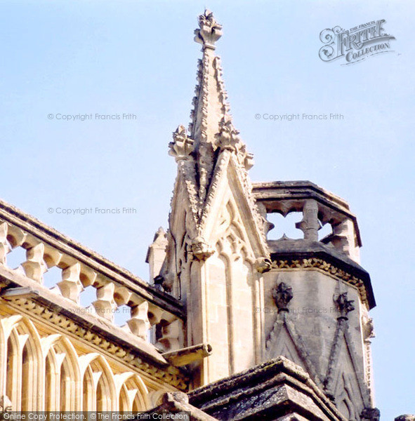 Photo of Wells, The Cathedral, Master Mansons Head On Chapter House Pinnacle 2004