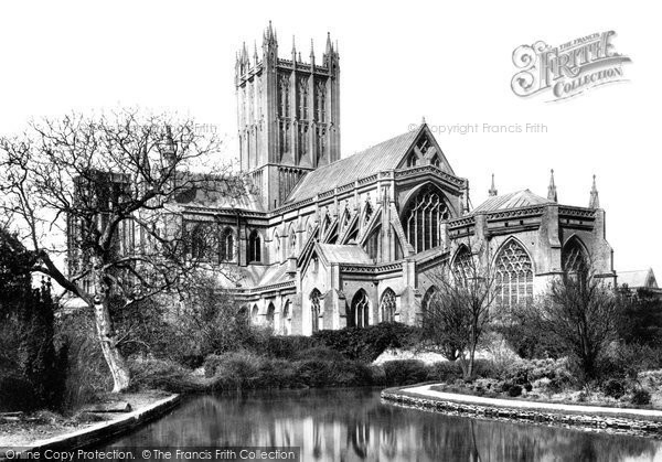 Photo of Wells, The Cathedral, South East 1890